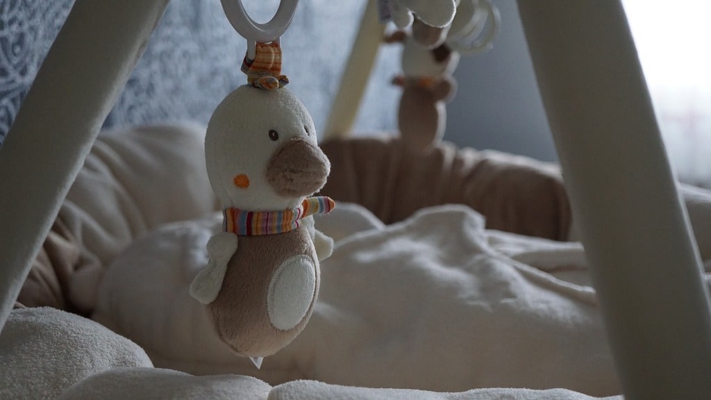 Techniques de massage pour apaiser votre bébé